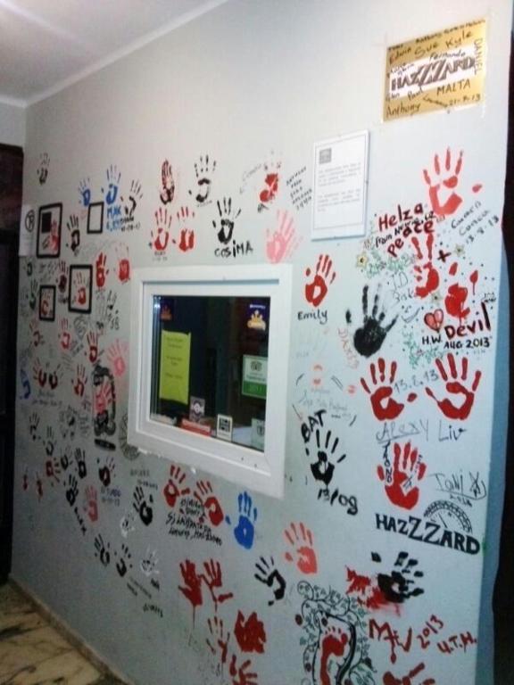 Хостел Residencia Malaga Backpackers Экстерьер фото